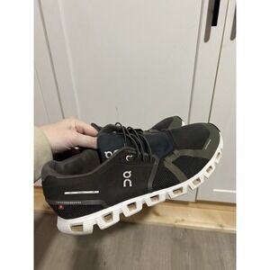 Men's Olive Green On Cloud Shoes Size 10.5